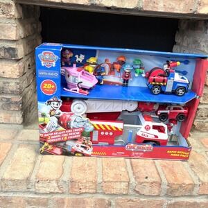 Paw Patrol Rapid Rescue Mega Pack Fire Truck Vehicles Figures